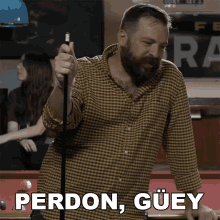 Perdon Güey Miguel Burra GIF - Perdon Güey Miguel Burra Backdoor GIFs