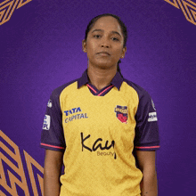 Here Is The Ball Women'S Cricket GIF - Here Is The Ball Women'S Cricket Up Warriorz GIFs