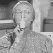 Beverly Hillbillies Smoking GIF - Beverly Hillbillies Smoking GIFs