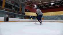 Skate Ice Skating GIF - Skate Ice Skating Glide GIFs