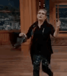 Carrie Fisher GIF - Carrie Fisher Saturday Night Live Bow GIFs