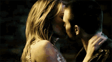 Chris Evans GIF - Chris Evans Kissing GIFs