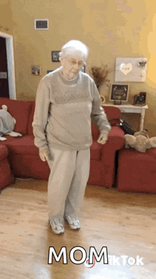 Dab Grandma GIF - Dab Grandma Dancing GIFs