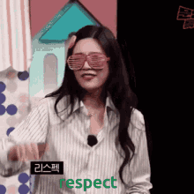 Sooyoung Respect Rv Joy Respect GIF - Sooyoung Respect Rv Joy Respect Sooyoung Mmtg GIFs