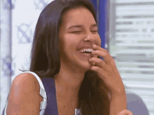 Mariana Rios Malhacao GIF - Mariana Rios Malhacao Laughing GIFs