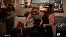 Put On Your Hat Olivia Benson GIF - Put On Your Hat Olivia Benson Law And Order Special Victims Unit GIFs