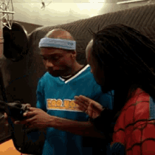 Dave Chappelle Wyclef Jean GIF - Dave Chappelle Wyclef Jean Youtoocloseman GIFs