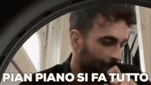 Marco Mengoni Pian Piano Si Fa Tutto GIF - Marco Mengoni Pian Piano Si Fa Tutto Stress GIFs