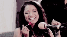 Nicki Minaj Laugh GIF - Nicki Minaj Laugh Laughing GIFs