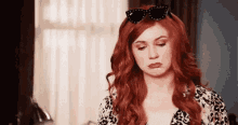 Que Dó GIF - Isla Fisher Sorry For You Pity GIFs