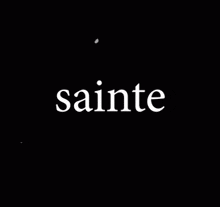 a black background with white letters that say pute