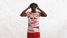Scratch My Hair Mohamed Simakan GIF - Scratch My Hair Mohamed Simakan Rb Leipzig GIFs