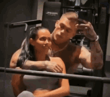 Stephen James Hendry Stephen And His Wife GIF - Stephen James Hendry Stephen James Stephen And His Wife GIFs