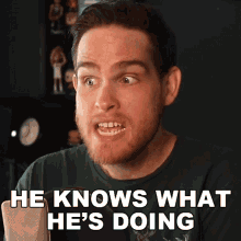 He Knows What Hes Doing Sam Johnson GIF - He Knows What Hes Doing Sam Johnson Hes Intelligent Enough To Know GIFs