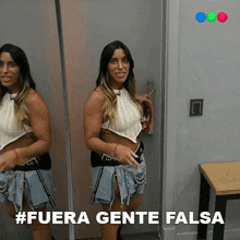 Hashtag Fuera Gente Falsa Catalina GIF - Hashtag Fuera Gente Falsa Catalina Gran Hermano Argentina GIFs