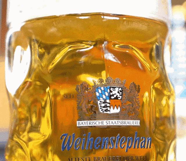 Weihenstephan Weihenstephaner GIF - Weihenstephan Weihenstephaner Beer GIFs