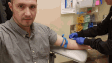 Blood Doctor GIF - Blood Doctor Extraction GIFs