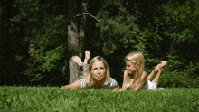 Grimaces Mother And Daughter GIF - Grimaces Mother And Daughter Relaxing GIFs