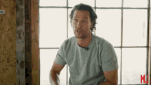 Pointing This GIF - Pointing This This One GIFs