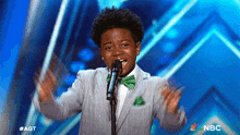 Singing Dcorey Johnson GIF - Singing Dcorey Johnson Americas Got Talent GIFs