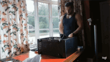 henry cavill man muscle pc building pc gaming