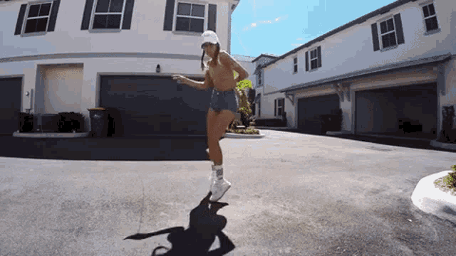 Elena Cruz Shuffle Dance GIF Elena Cruz Shuffle Dance Cutting Shapes Discover Share GIFs