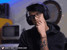 Reaction Reaction Gif GIF - Reaction Reaction Gif Yes GIFs