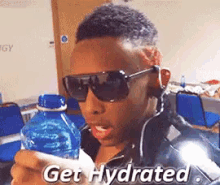 Get Hydrated GIF - Get Hydrated Thirsty GIFs