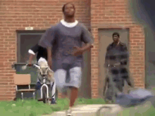 To! Omar'S Coming!  GIF - Omar The Wire Running GIFs