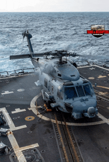 S70 Land On The Heli Pad GIF - S70 Land On The Heli Pad GIFs