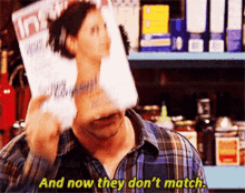 Joey Dont Match GIF - Joey Dont Match Eyebrows GIFs