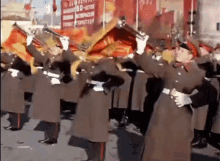 Soviet Soldiers Trompetas Sovieticas GIF - Soviet Soldiers Trompetas Sovieticas Soldados Sovieticos GIFs