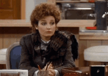 Is That So Mary Jo Shively GIF - Is That So Mary Jo Shively Annie Potts GIFs