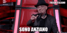 The Voice Sono Anziano GIF - The Voice Sono Anziano Trash Italiano GIFs
