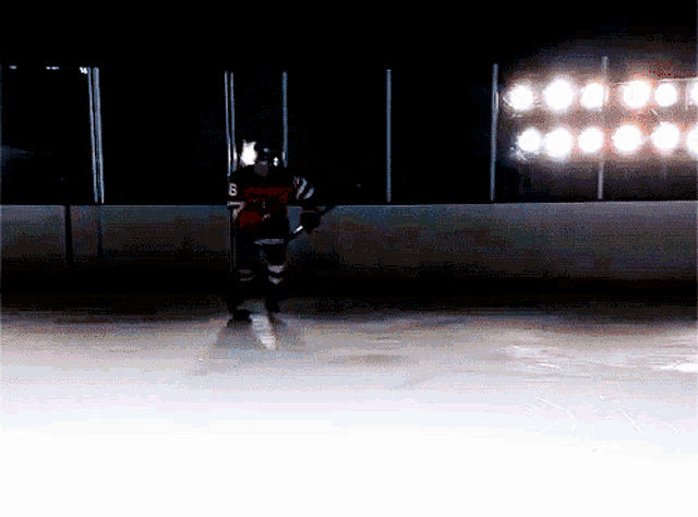 new-jersey-devils-jack-hughes.gif