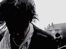 Yungblud Dominic Harrison GIF - Yungblud Dominic Harrison Flip Hair GIFs