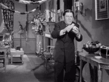 Mosquito Brain The Three Stooges GIF - Mosquito Brain The Three Stooges Three Stooges GIFs