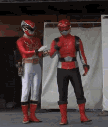 Super Sentai Red Buster GIF - Super Sentai Red Buster Gosei Red GIFs