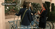 Morning, Lilly Llly'S Friend..Gif GIF - Morning Lilly Llly'S Friend. Person GIFs