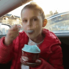 Eating Ice Cream Claire Crosby GIF - Eating Ice Cream Claire Crosby Claire And The Crosbys GIFs