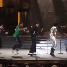 Dancing Michael Jackson GIF - Dancing Michael Jackson Thejacksons GIFs