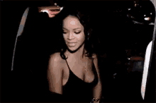 Rihanna Annoyed GIF - Rihanna Annoyed Irritated GIFs