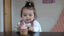 baby cupcake