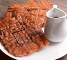 Syrup Drizzle GIF - Syrup Drizzle Garnish GIFs