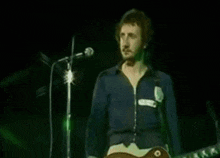 Pete Townshend The Who GIF - Pete Townshend The Who Guitar GIFs