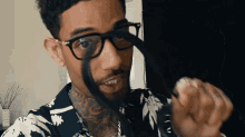 Spanking Time Pnb Rock GIF - Spanking Time Pnb Rock Look At This Belt GIFs