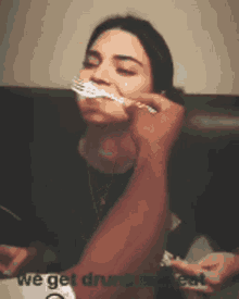 Kendall Jenner Funny And Cute GIF - Kendall Jenner Funny And Cute GIFs