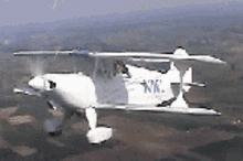 Airplane Flying GIF - Airplane Flying Aircraft GIFs