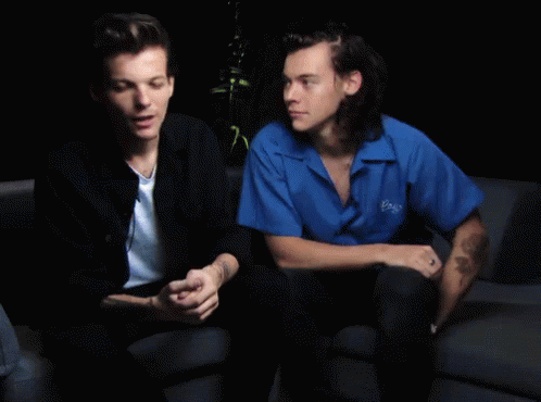 Louis Tomlonson Harry Styles GIF - Louis Tomlonson Harry Styles Happy -  Discover & Share GIFs