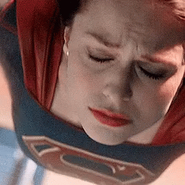 On Game: Minder over Matter Supergirl-crying
